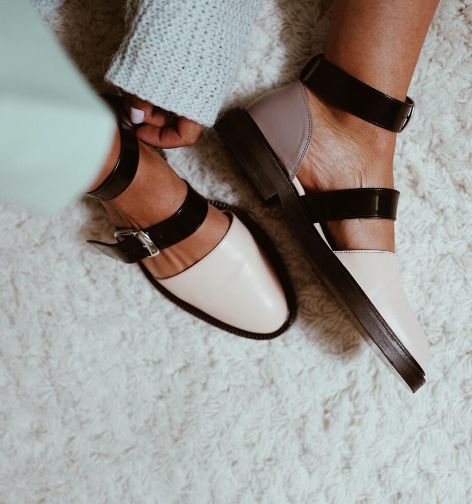 Closed Toe Nude Sandals