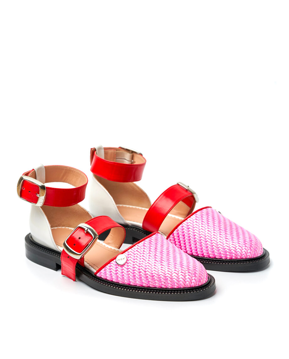 Bubble Gum Closed Toe Sandals