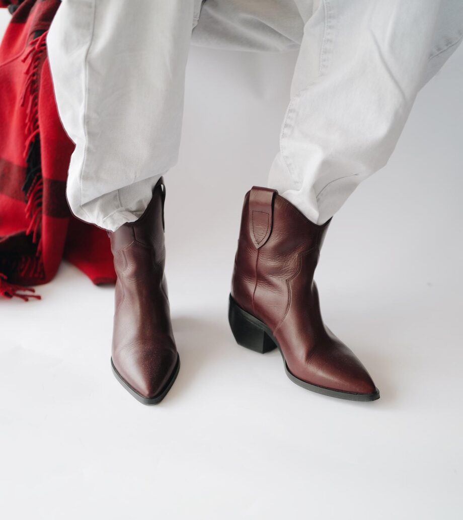 Bordeaux Western Boots